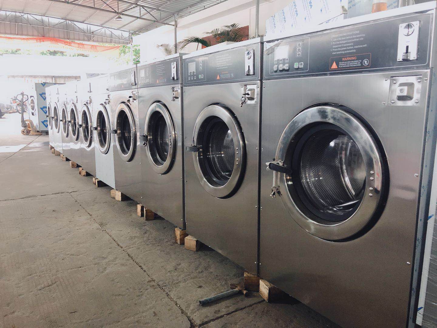 酒店洗衣房在配置洗滌設(shè)備的時(shí)候需要注意的事